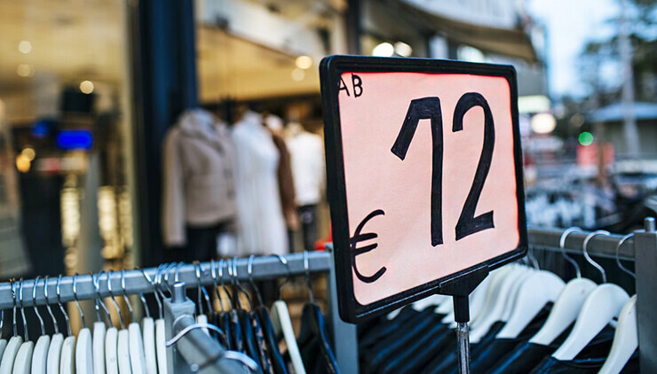 Fast Fashion