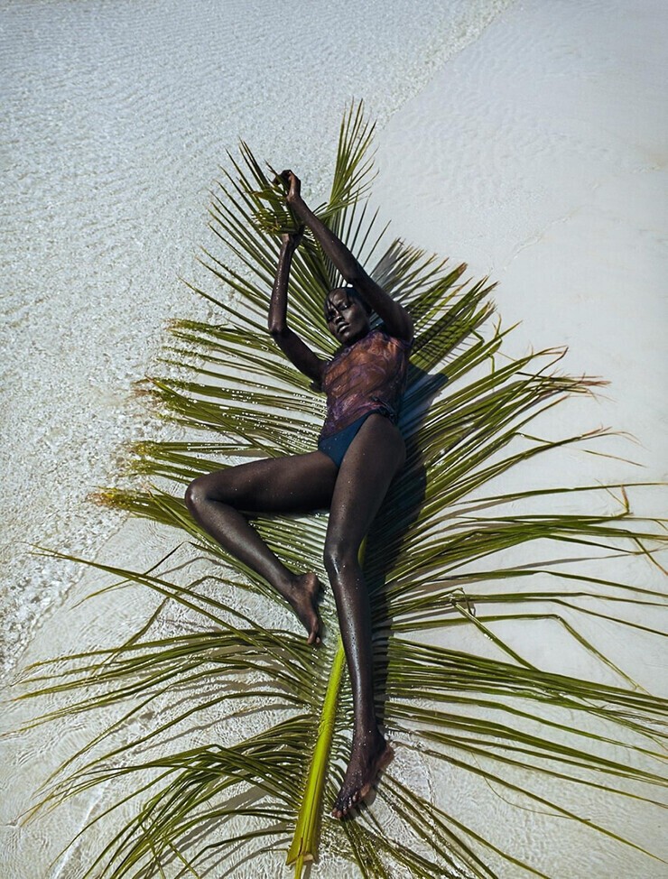 Grace Bol by Txema Yeste