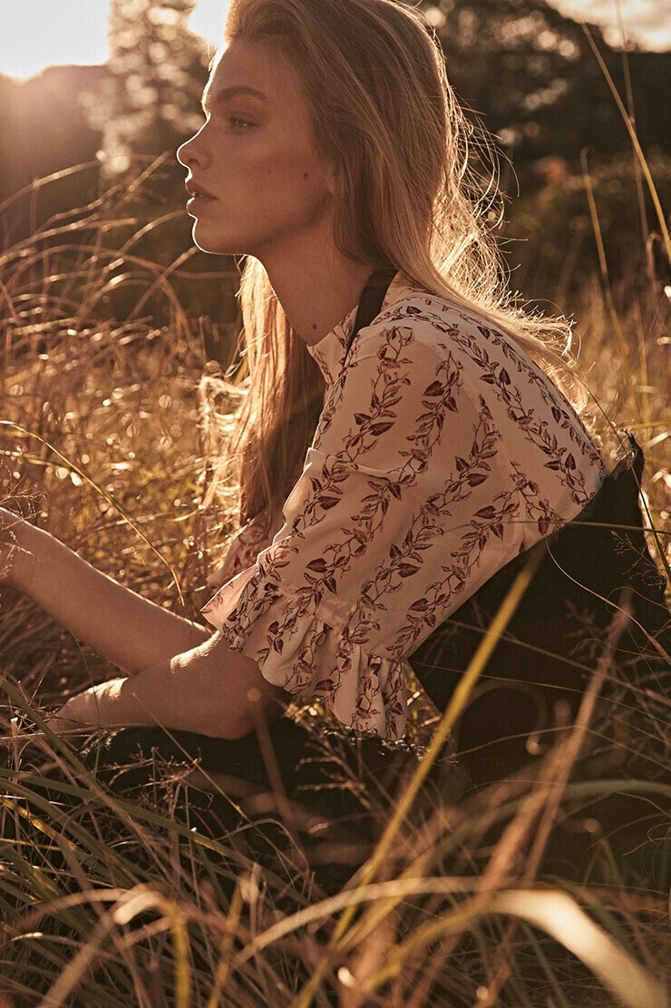 Clare Crawford model