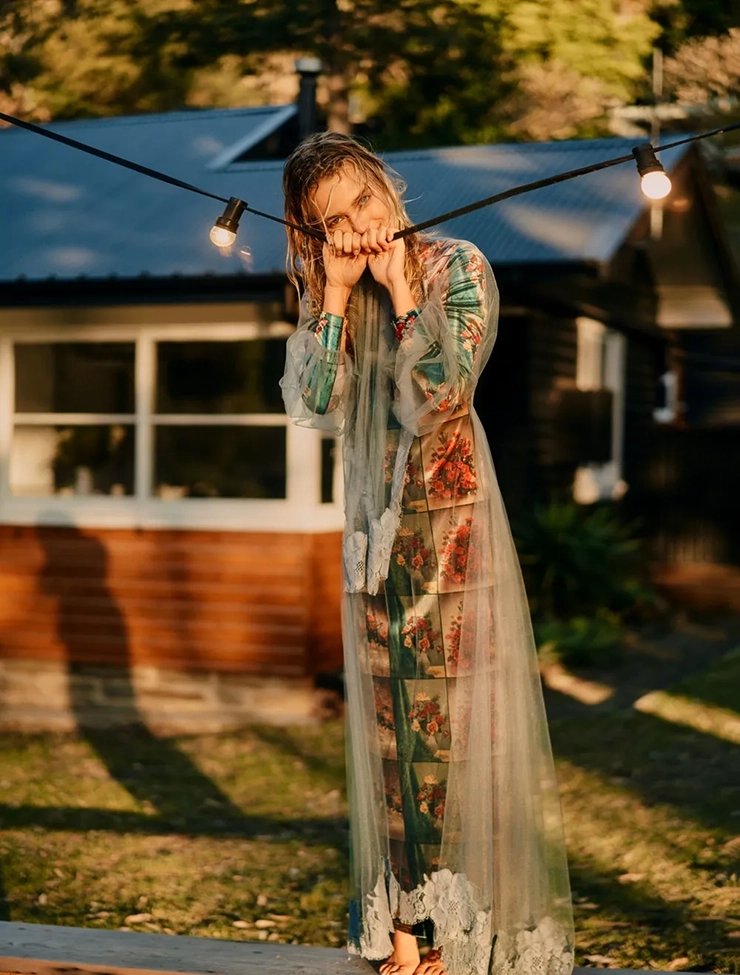 Esti van Bale model
