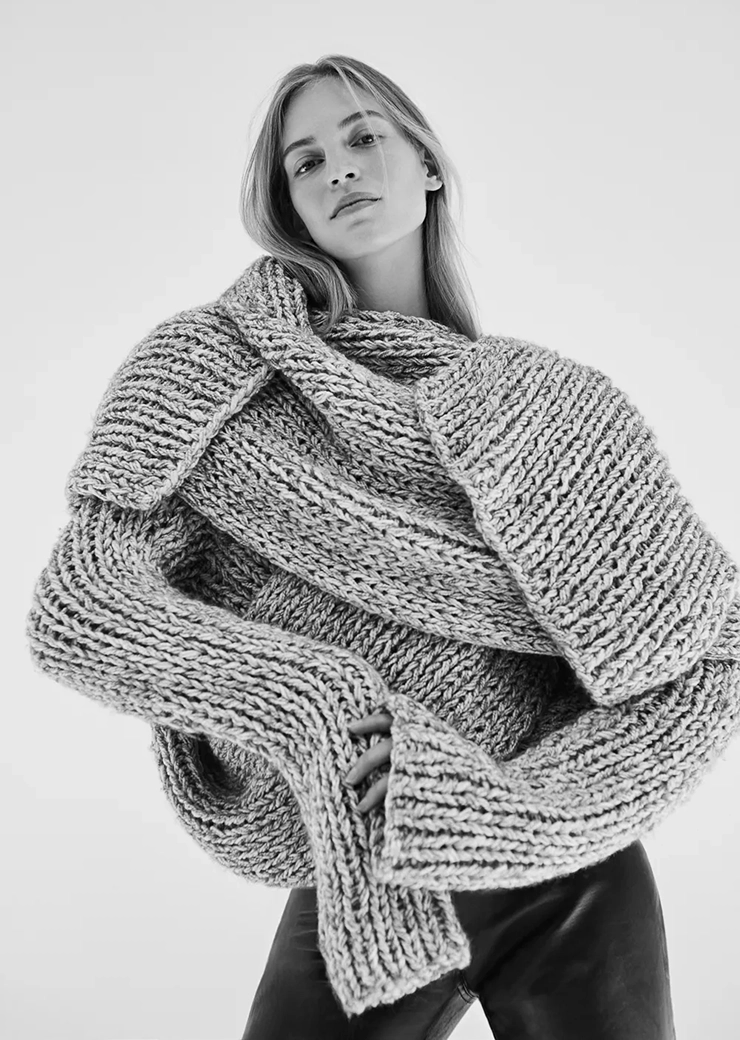 Vanessa Axente model