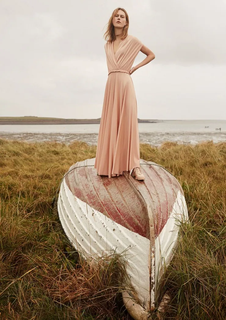 Julie Hoomans model