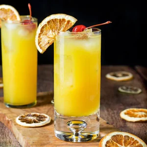 Harvey Wallbanger cocktail