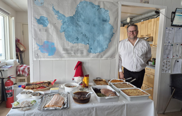antarctica kitchen