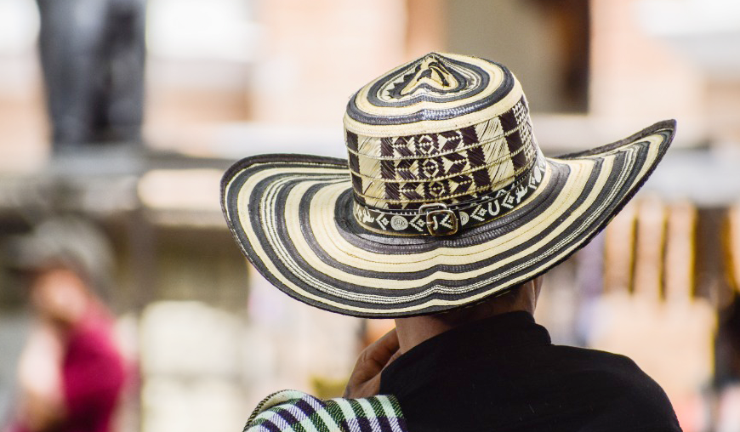 colombian traditional clothing