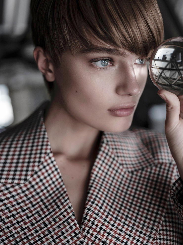 Anna Mila model