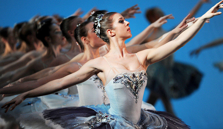 russian ballet fashion influence