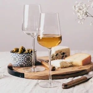 Encruzado wine grape