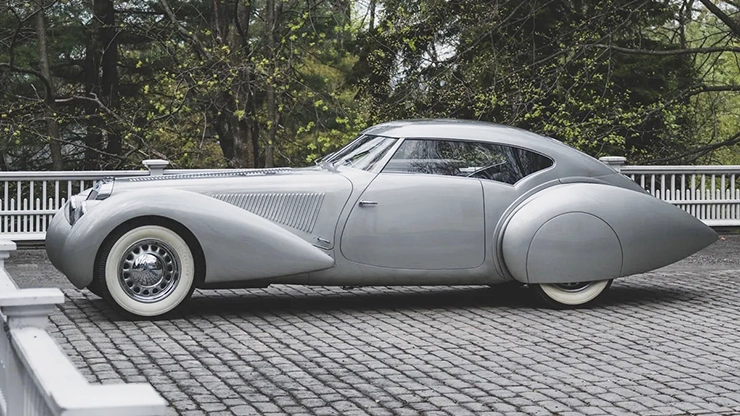 フランス製自動車芸術の傑作